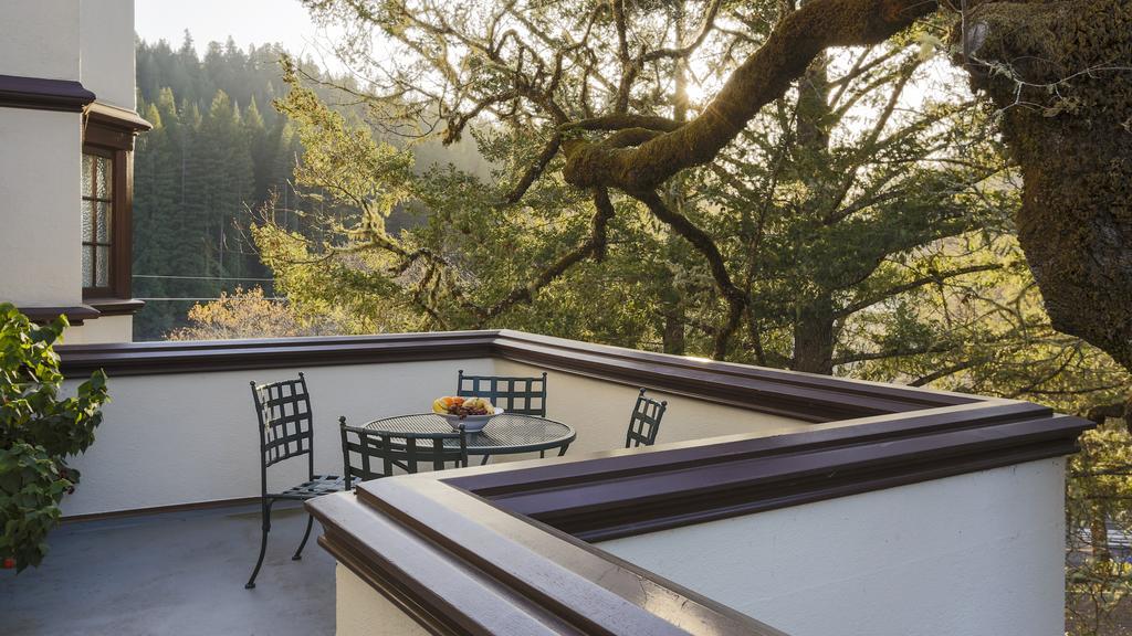 גארברוויל Benbow Historic Inn מראה חיצוני תמונה