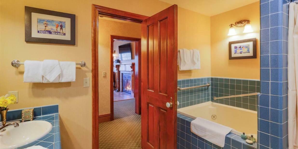 גארברוויל Benbow Historic Inn מראה חיצוני תמונה